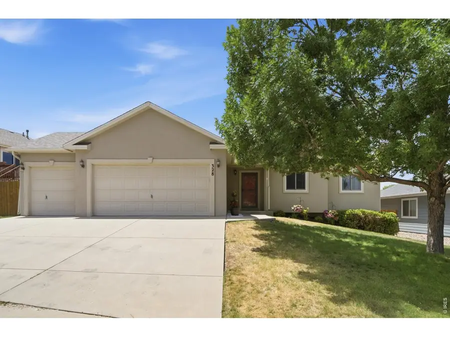 328 Brittlebush Dr, Loveland, CO 80537 - #2