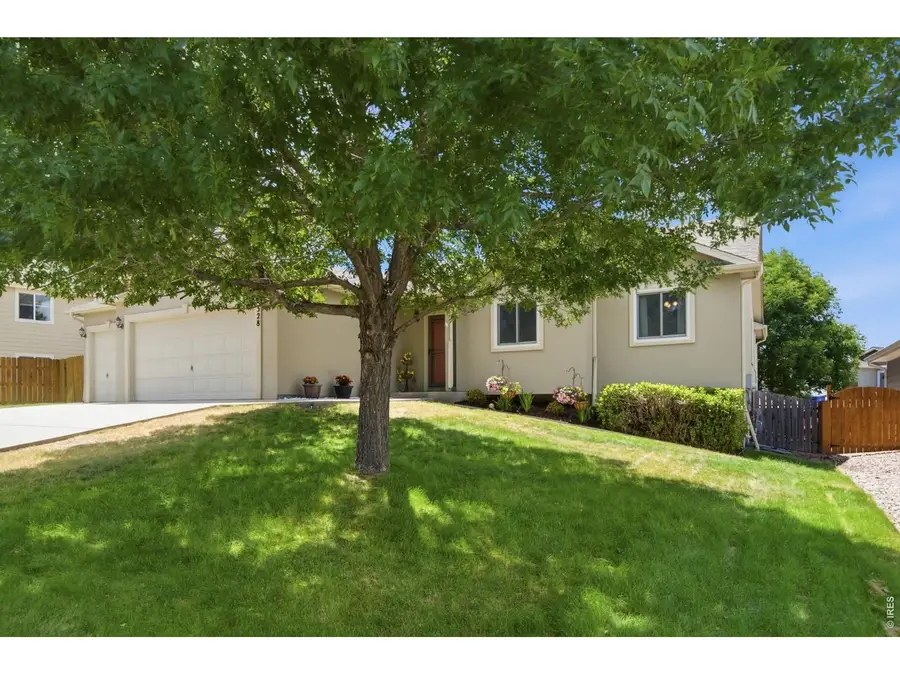 328 Brittlebush Dr, Loveland, CO 80537 - #3