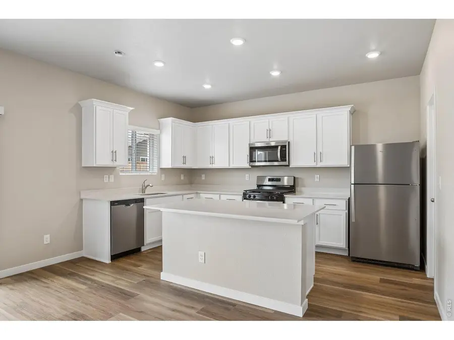 851 Emerald Lakes St, Windsor, CO 80550 - #2