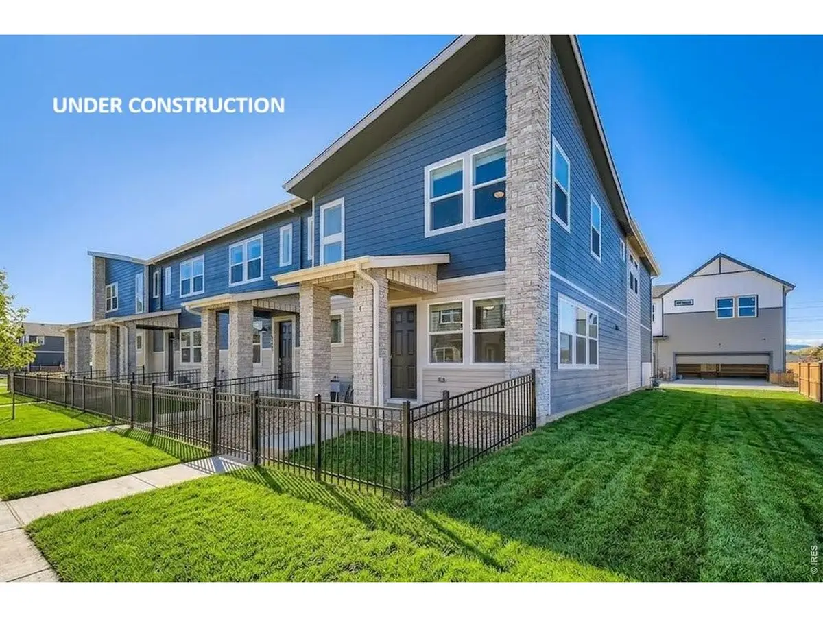 2841 Bear Springs Cir, Longmont, CO 80503 - #1