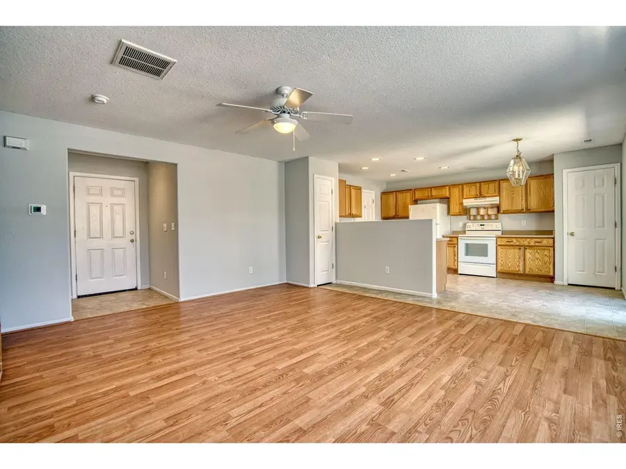 10595 Butte Dr, Longmont, CO 80504 - #3