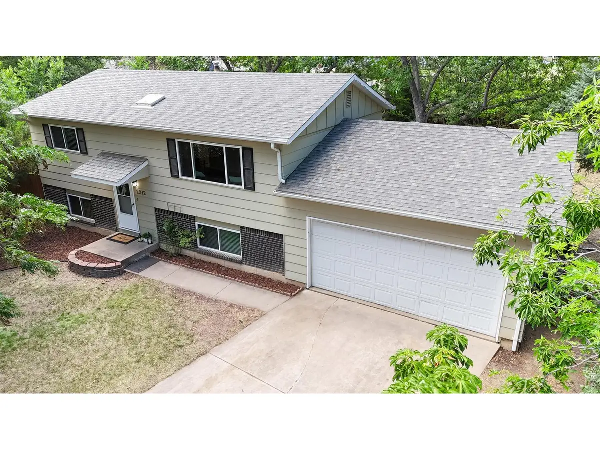 2212 Woodford Ct, Fort Collins, CO 80521 - #1