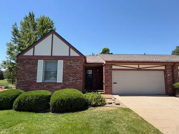 2627 Elmhurst Cir, Longmont, CO 80503