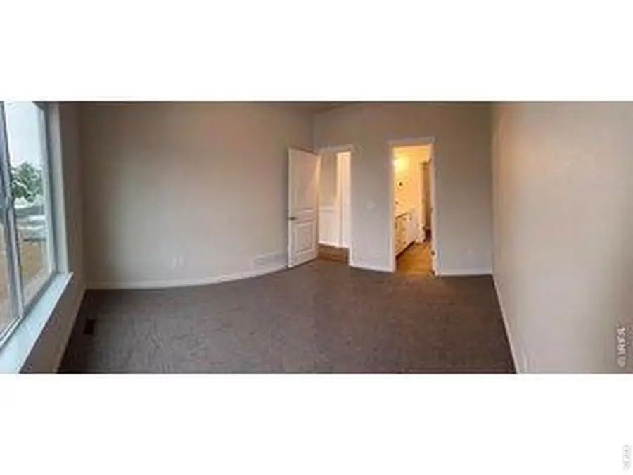 1051 Crown Sparrow St, Johnstown, CO 80534 - #3