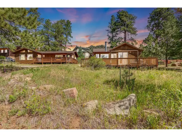 1421 Bluebell Dr, Estes Park, CO 80517
