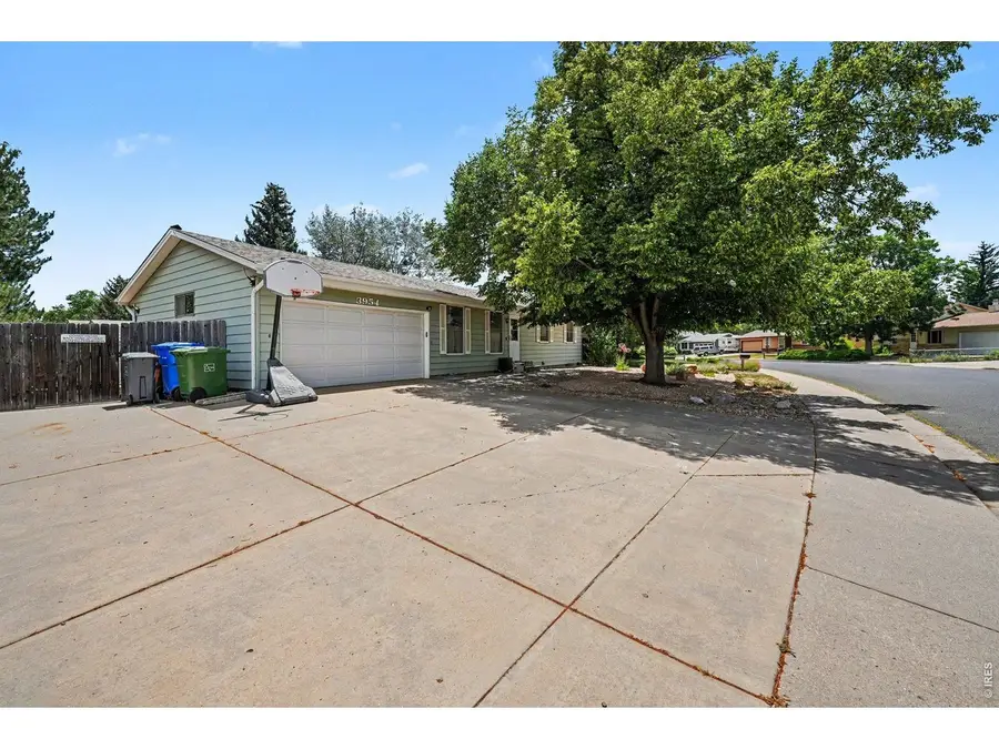 3954 Cottonwood Dr, Loveland, CO 80538 - #2