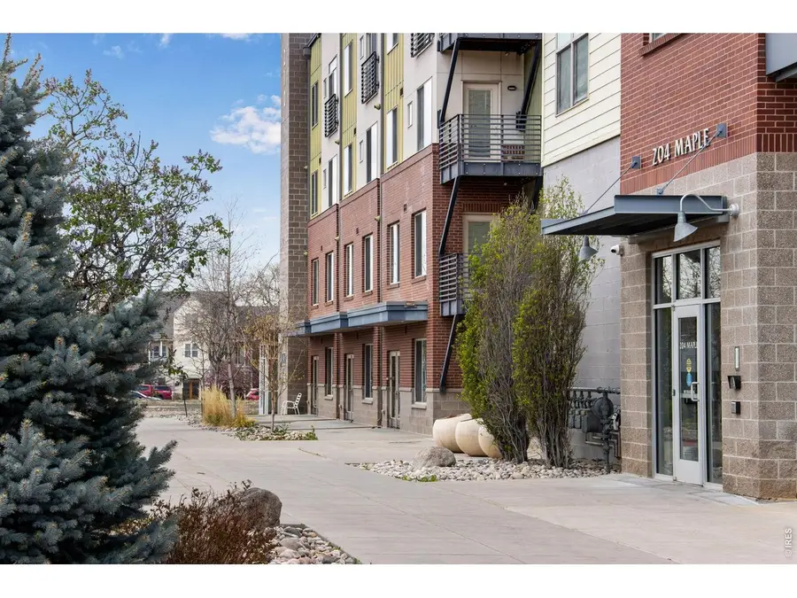 204 Maple St #208, Fort Collins, CO 80521 - #2