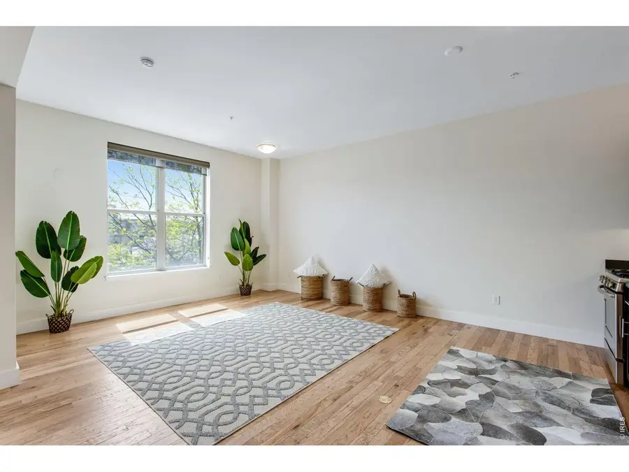 204 Maple St #208, Fort Collins, CO 80521 - #3