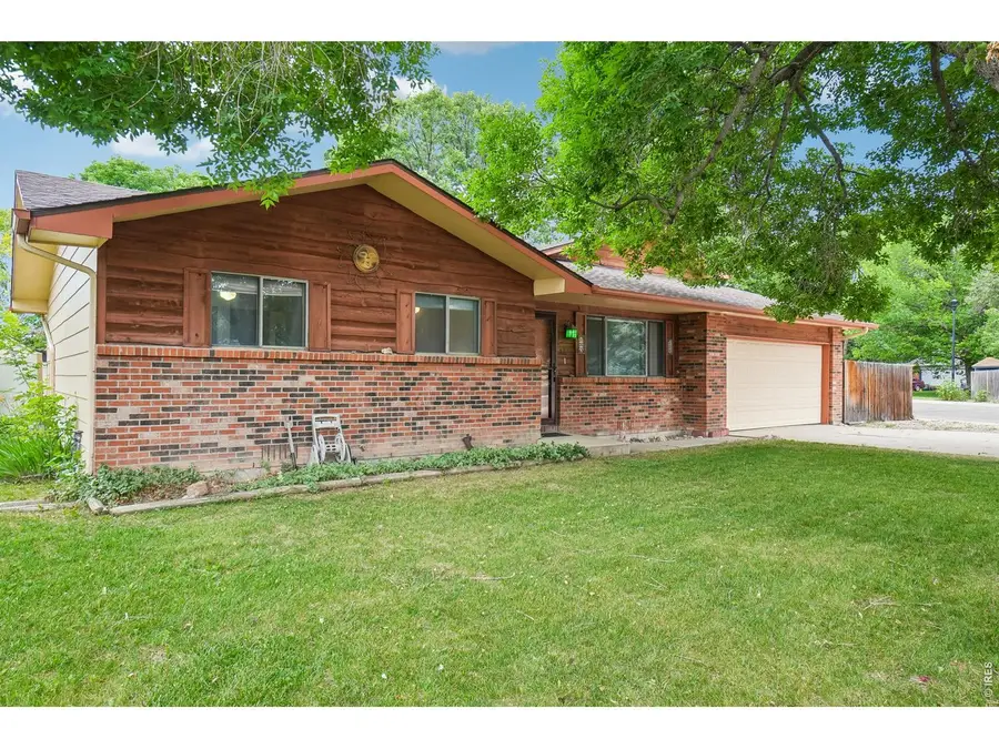 3248 Camelot Dr, Fort Collins, CO 80525 - #3
