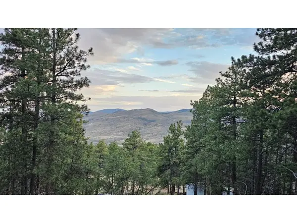 3724 Woodchuck Dr, Loveland, CO 80538