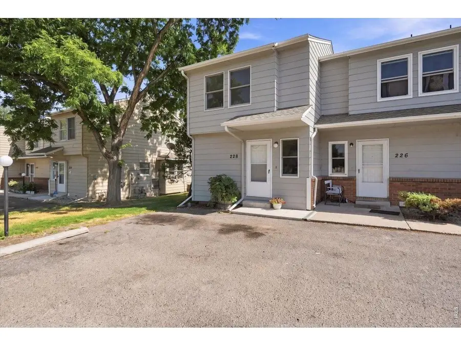 228 E 42nd St, Loveland, CO 80538 - #3