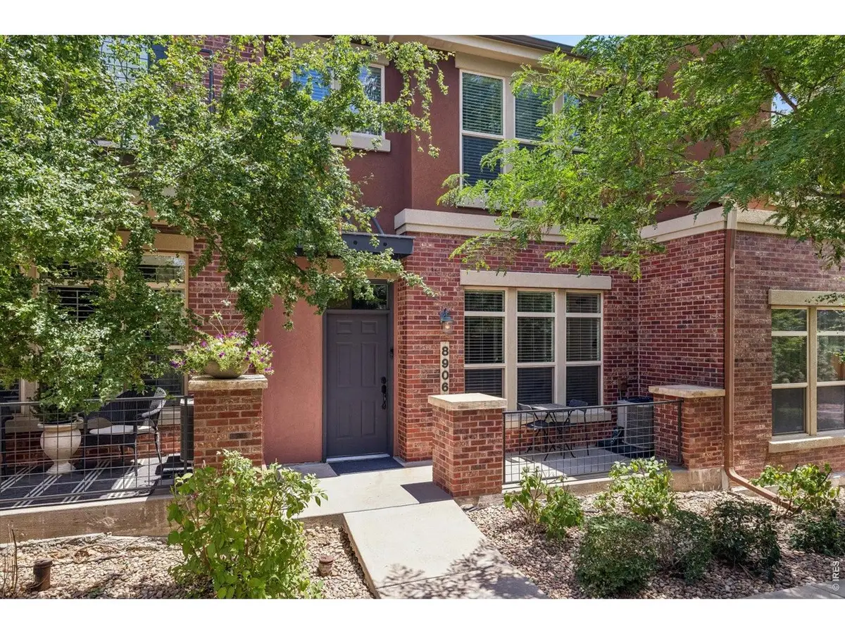 8906 E Nichols Pl, Centennial, CO 80112 - #1
