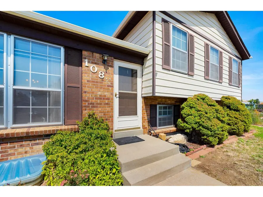 1082 Lilac Ct, Broomfield, CO 80020 - #2