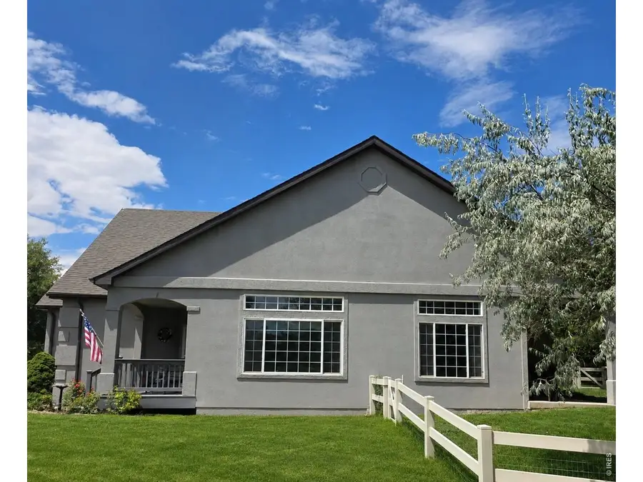 925 Falcon Ridge Ct, Eaton, CO 80615 - #2