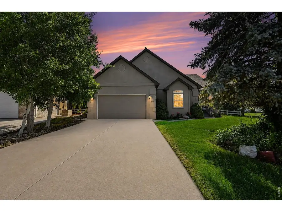 925 Falcon Ridge Ct, Eaton, CO 80615 - #3