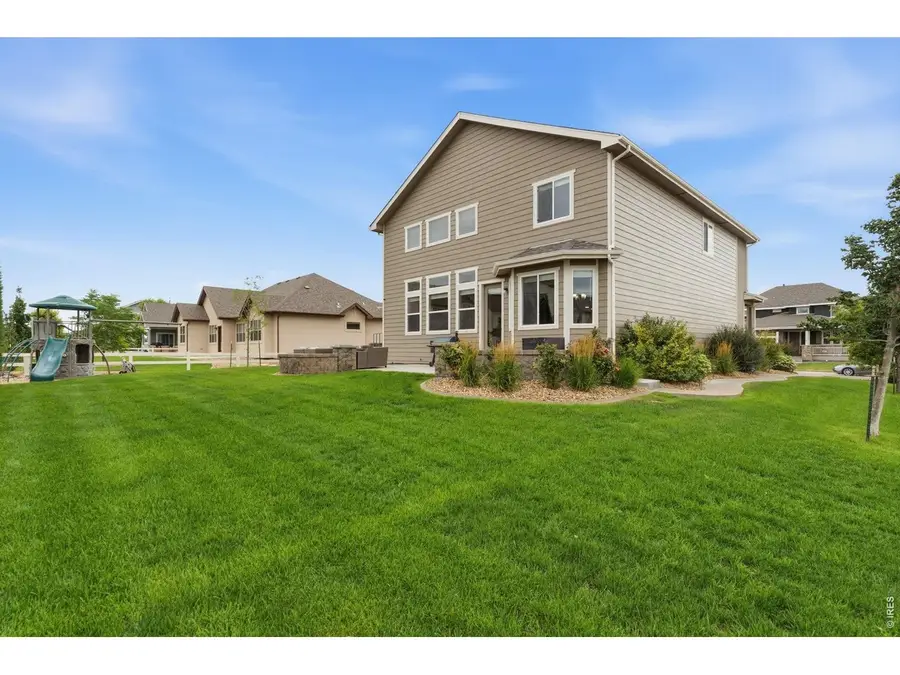 1652 Pioneer Pl, Eaton, CO 80615 - #2