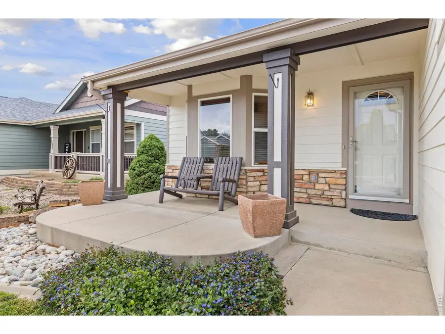 1749 Goldenvue Dr, Johnstown, CO 80534 - #2