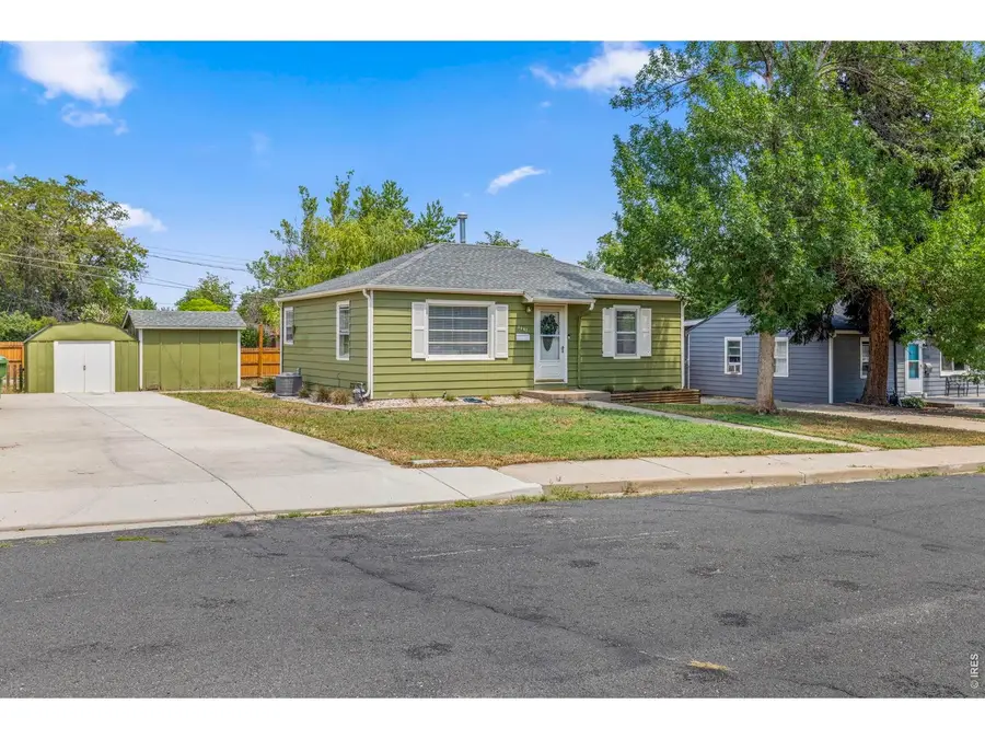 2443 Mountain View Dr, Loveland, CO 80538 - #2