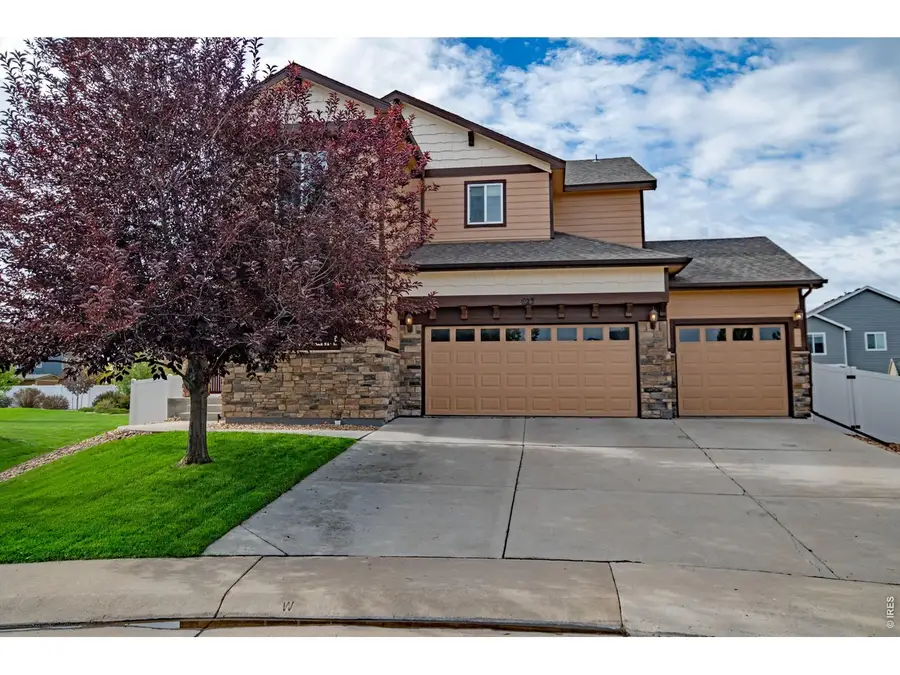 623 Goose Lake Ct, Windsor, CO 80550 - #3