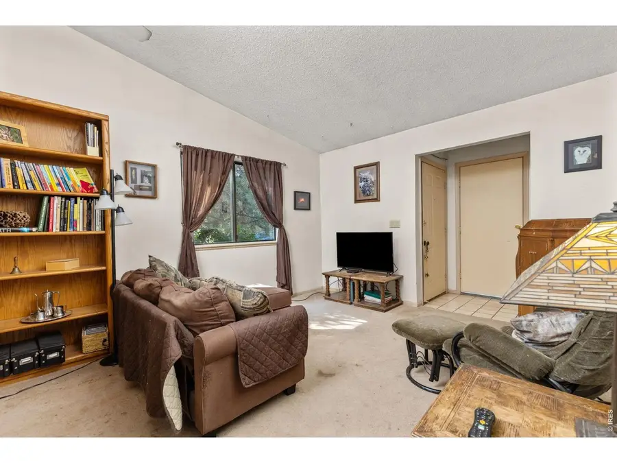 618 Joanne St, Fort Collins, CO 80524 - #3