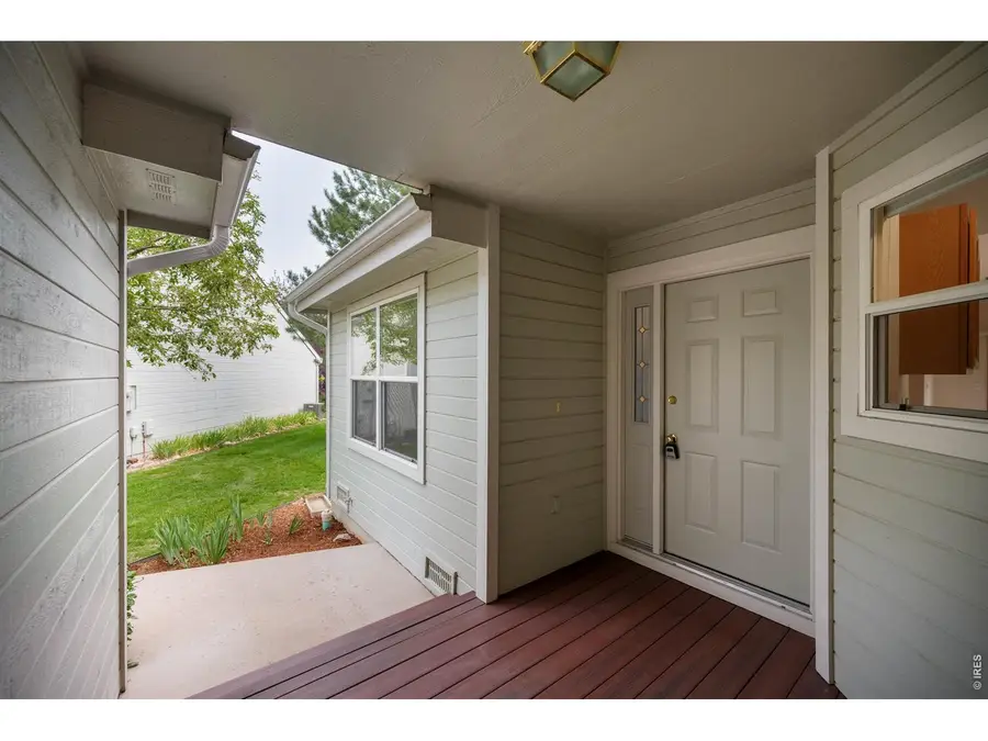 713 Shadowmere Ct, Fort Collins, CO 80526 - #2