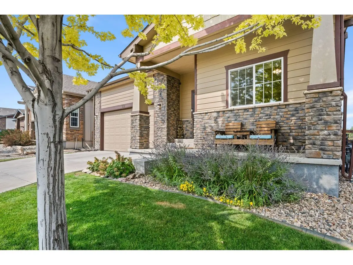 552 Newton Dr, Loveland, CO 80537 - #1