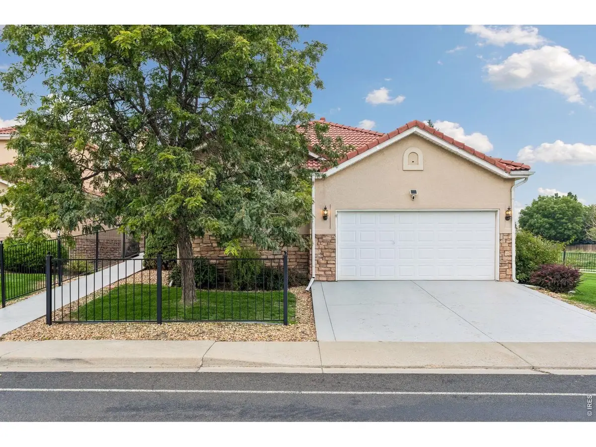 1900 N Shore Dr, Longmont, CO 80503 - #1