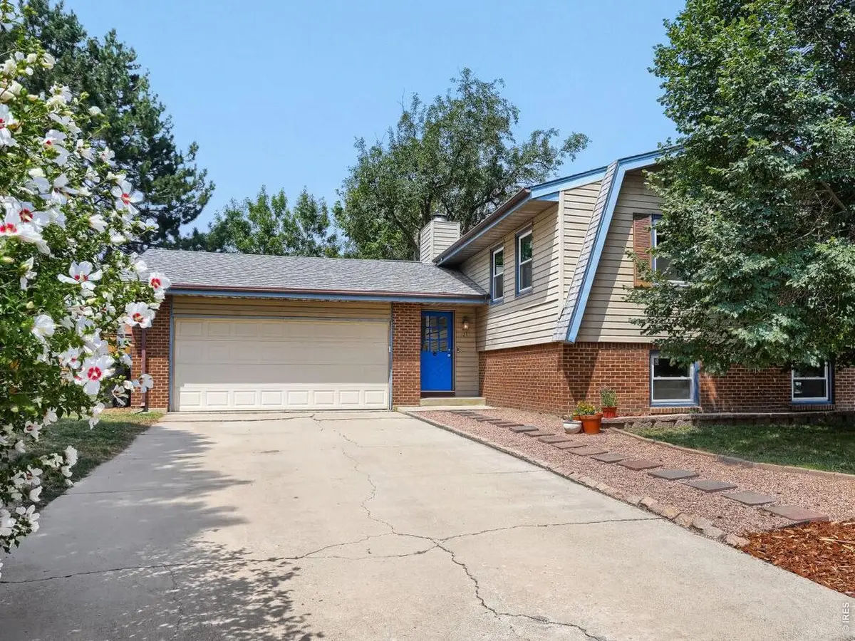 1251 Vail Ln, Longmont, CO 80503 - #1