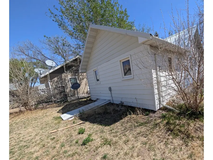206 N Washington Ave, Fleming, CO 80728 - #2