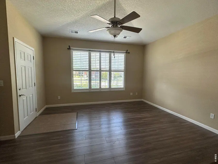 1238 Finch St, Loveland, CO 80537 - #3