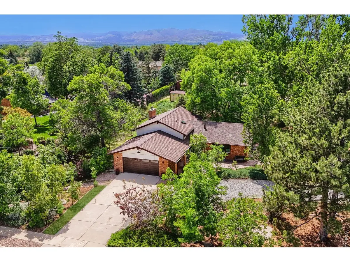 2305 Lake Park Dr, Longmont, CO 80503 - #1
