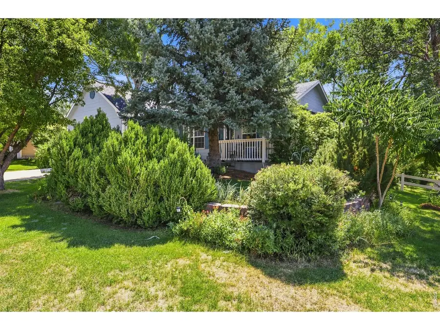 510 Black Hawk Dr, Eaton, CO 80615 - #3