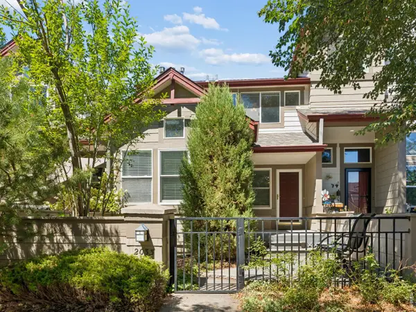 2033 S Fork Dr, Lafayette, CO 80026