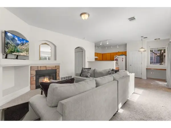 5551 29th St #414, Greeley, CO 80634