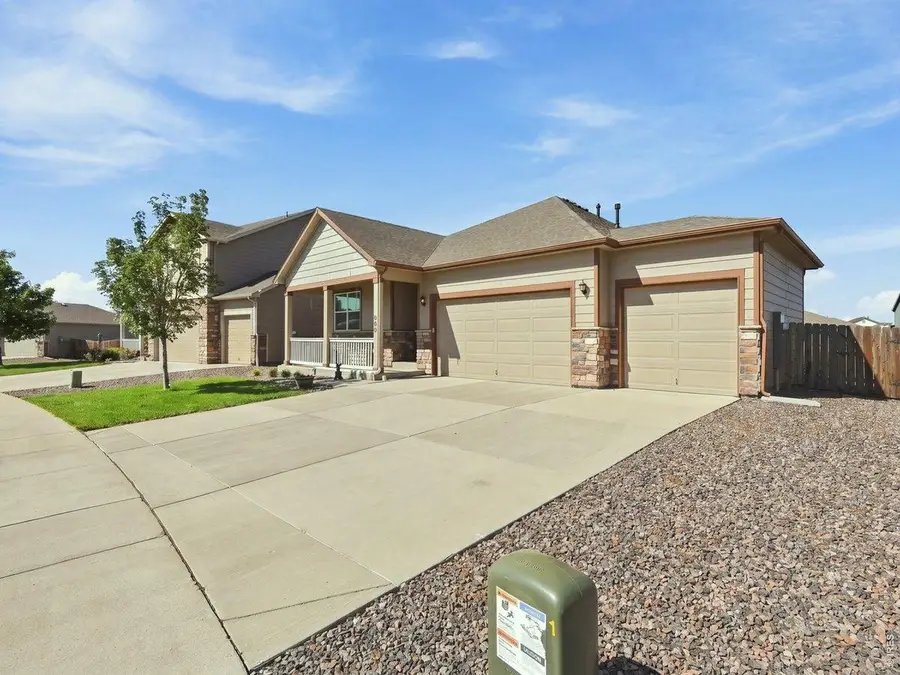 904 Charlton Dr, Windsor, CO 80550 - #2