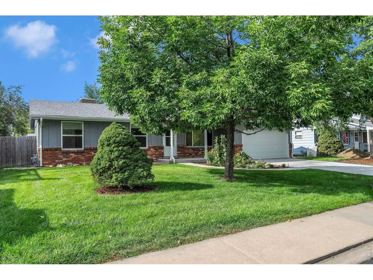 2515 Danbury Dr, Longmont, CO 80503 - #1