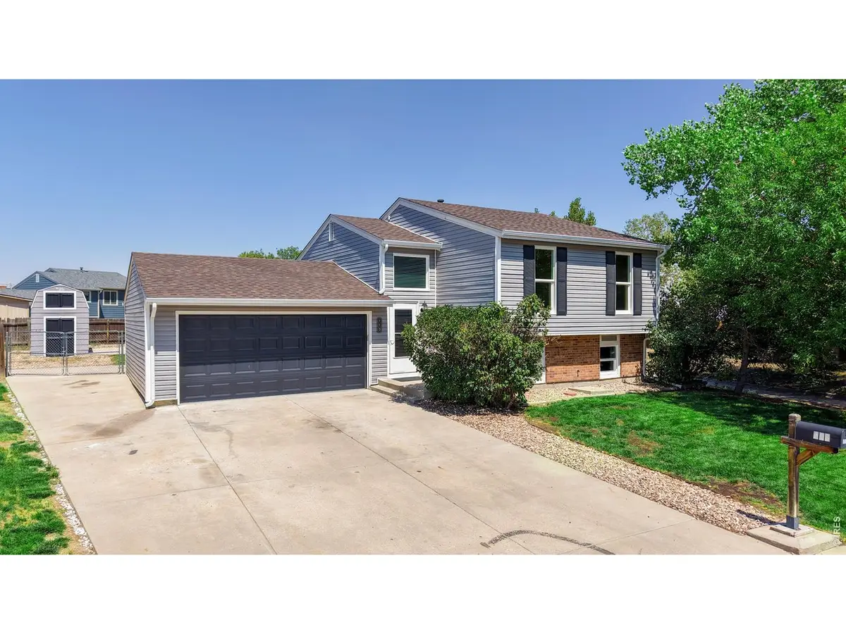 113 Madison Dr, Bennett, CO 80102 - #1