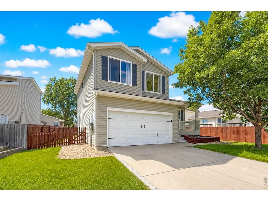 1104 Fall River Cir, Longmont, CO 80504 - #3