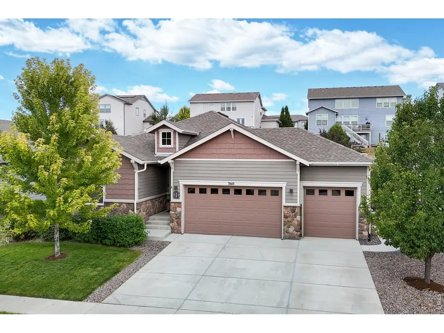 360 Capitol Reef St, Berthoud, CO 80513 - #2
