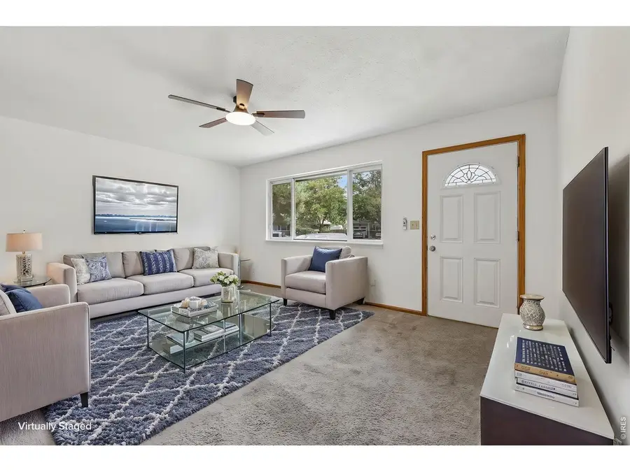 906 Foothills Ct, Windsor, CO 80550 - #2