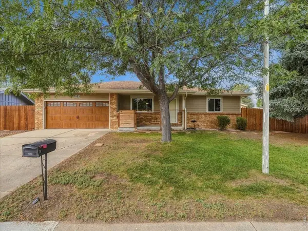 2625 Meadowbrook Ln, Greeley, CO 80634
