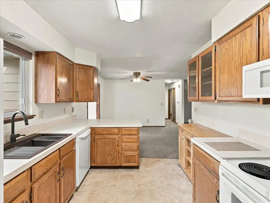 2625 Meadowbrook Ln, Greeley, CO 80634 - #3