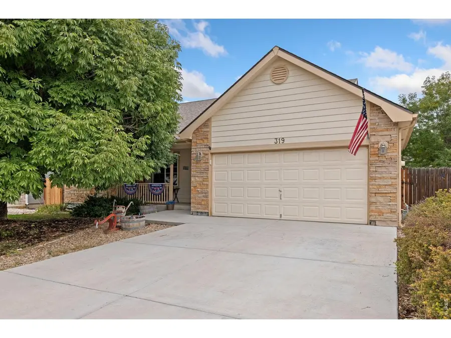 319 River Rock Dr, Johnstown, CO 80534 - #2