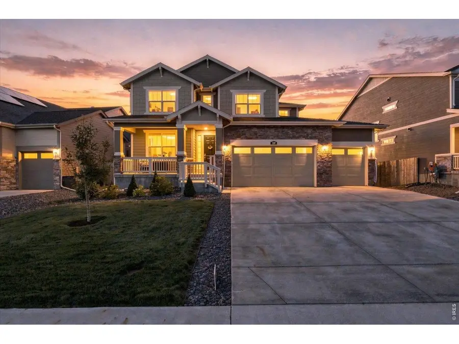 727 Columbia St, Johnstown, CO 80534 - #2