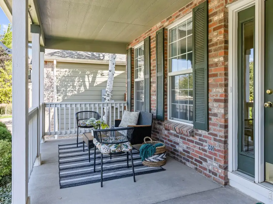 1586 Goshawk Dr, Longmont, CO 80504 - #3