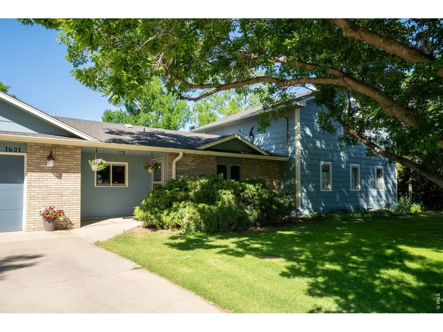 1601 Meadowaire Dr, Fort Collins, CO 80525 - #3
