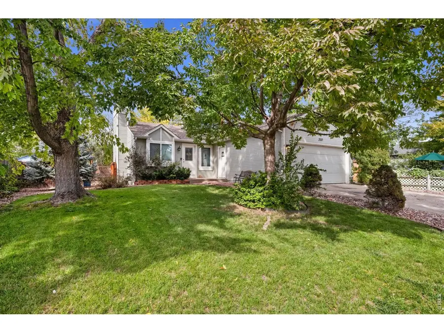 2137 Steele St, Longmont, CO 80501 - #2