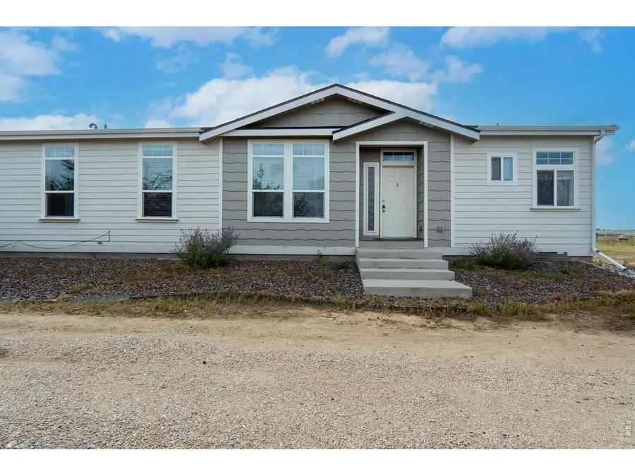 569 S Bonnie Ln, Watkins, CO 80137 - #2