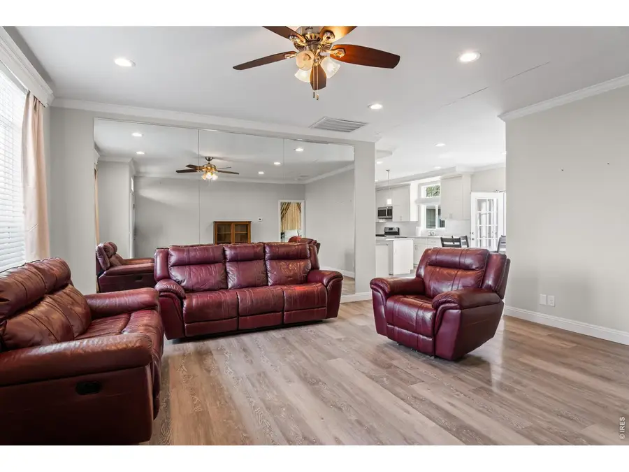 569 S Bonnie Ln, Watkins, CO 80137 - #3