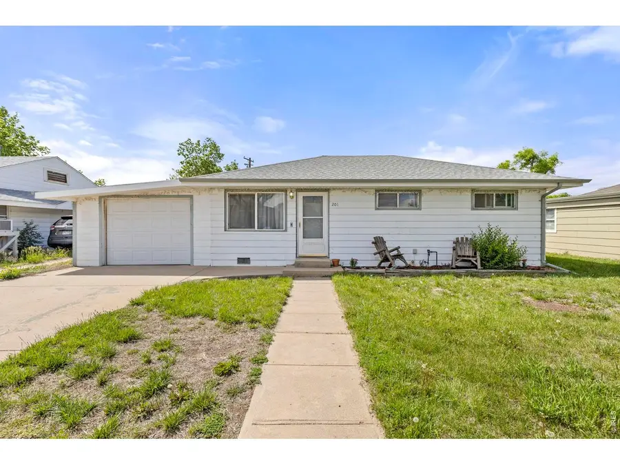201 N 4th St, La Salle, CO 80645 - #3